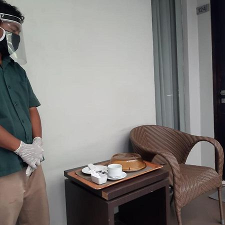 Grage Jogja Malioboro Hotel Джокякарта Екстериор снимка