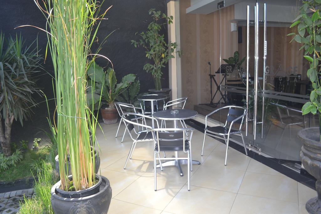 Grage Jogja Malioboro Hotel Джокякарта Екстериор снимка