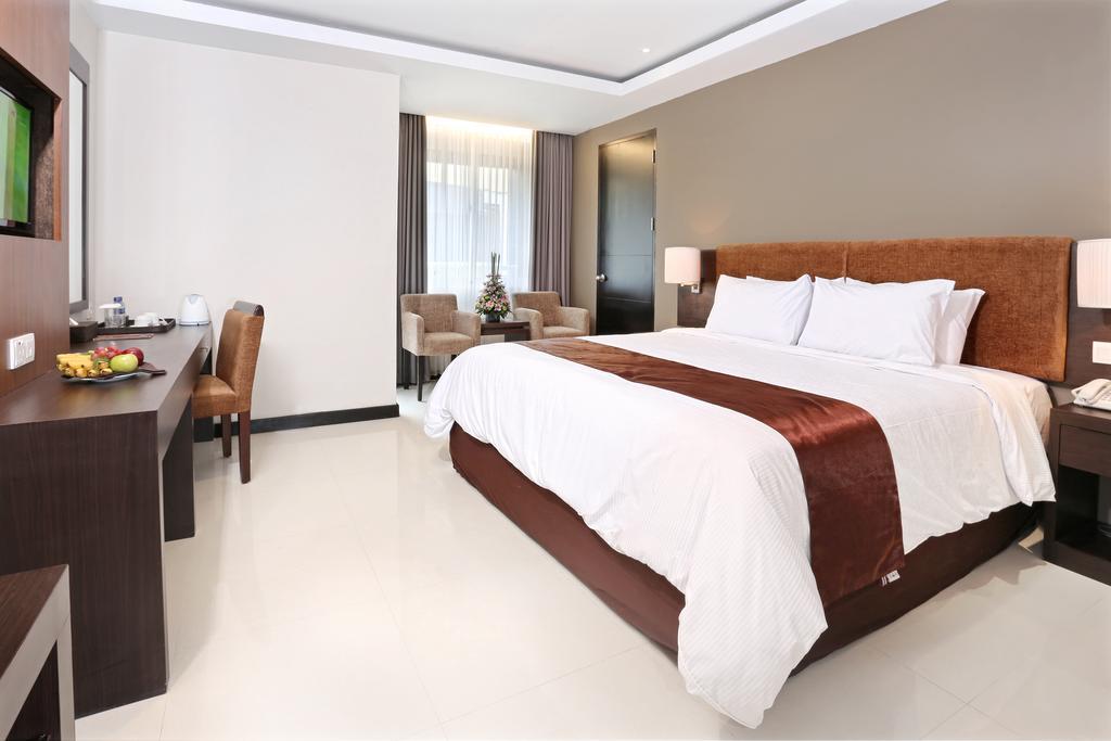 Grage Jogja Malioboro Hotel Джокякарта Екстериор снимка