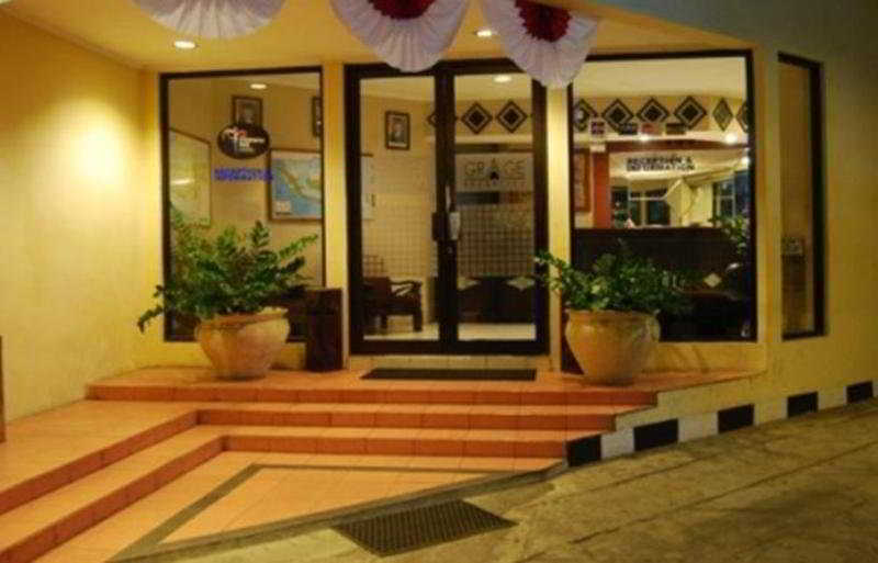Grage Jogja Malioboro Hotel Джокякарта Екстериор снимка