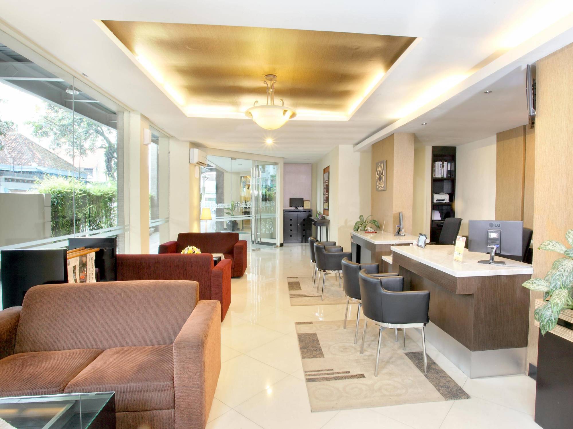 Grage Jogja Malioboro Hotel Джокякарта Екстериор снимка