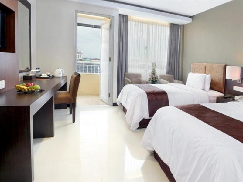 Grage Jogja Malioboro Hotel Джокякарта Екстериор снимка